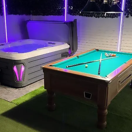 The Chroma Dom wakacyjny Cock Hill