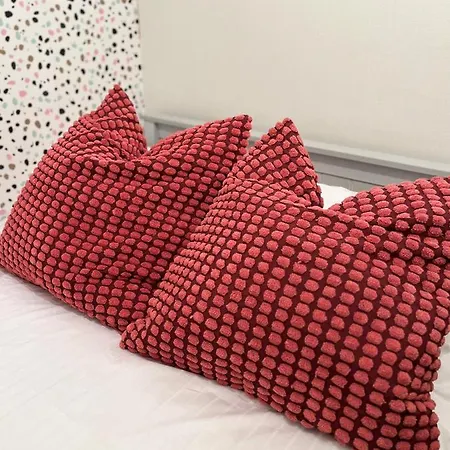 The Chroma Cock Hill