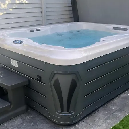 The Chroma Dom wakacyjny Cock Hill