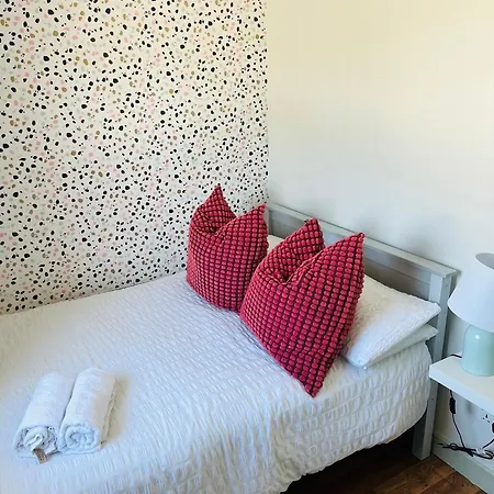 The Chroma Cock Hill